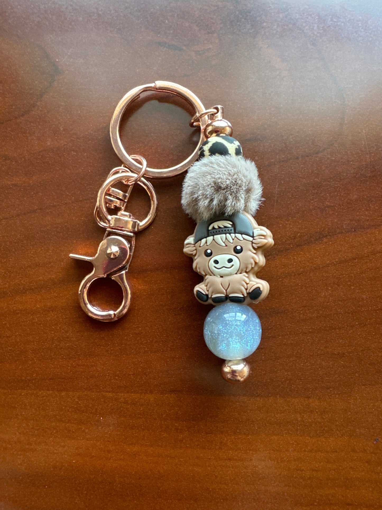 Highland cow boy keychain